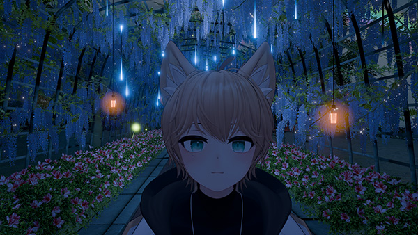 VRChatのワールドが背景にあり男性アバターが写っている